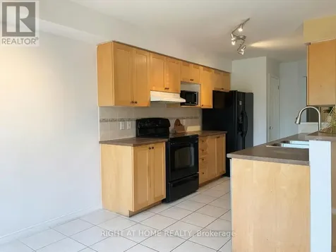 919 Schooner Crescent Ottawa ON K1V 1Y3