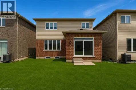 13 Steven Drive Thorold ON L3B 0G7