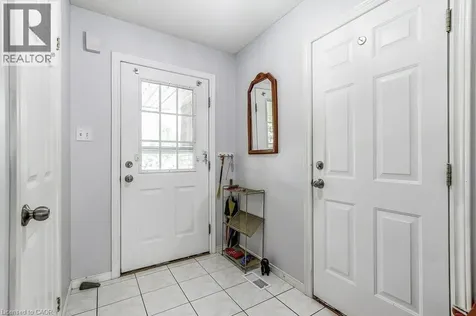 40 Braemar Avenue Caledonia ON N3W 2N1