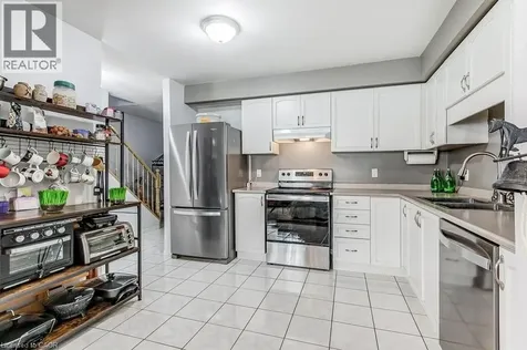 40 Braemar Avenue Caledonia ON N3W 2N1