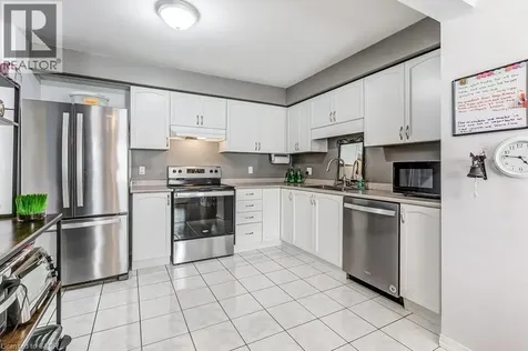 40 Braemar Avenue Caledonia ON N3W 2N1