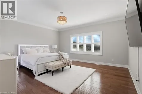 550 Brittania Crescent Kitchener ON N2R 0B1