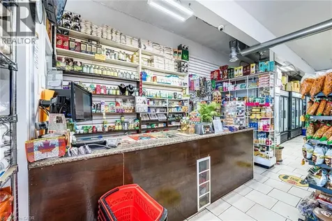 44 Dean Street Brampton ON L6W 1M6