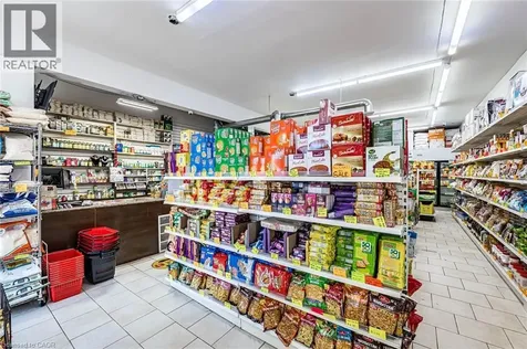 44 Dean Street Brampton ON L6W 1M6