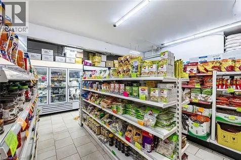 44 Dean Street Brampton ON L6W 1M6