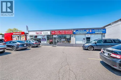 44 Dean Street Brampton ON L6W 1M6