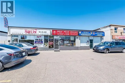44 Dean Street Brampton ON L6W 1M6