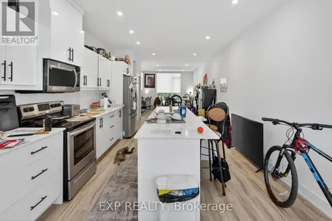 271 Duncairn Avenue Ottawa ON K1Z 7H1