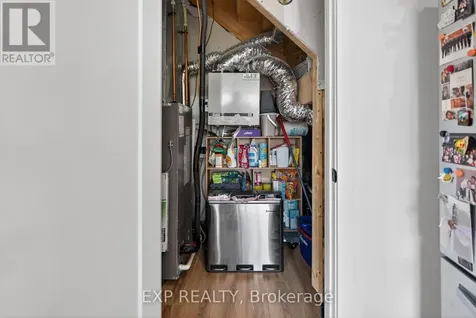 271 Duncairn Avenue Ottawa ON K1Z 7H1