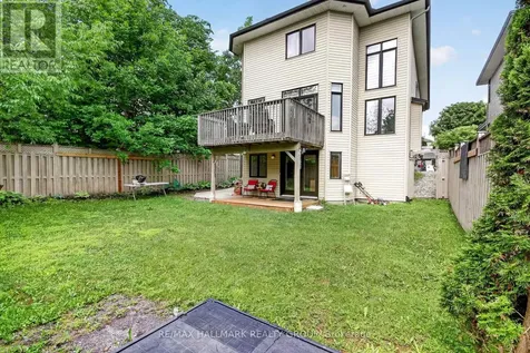 189 Bridgestone Drive Ottawa ON K2M 0C5