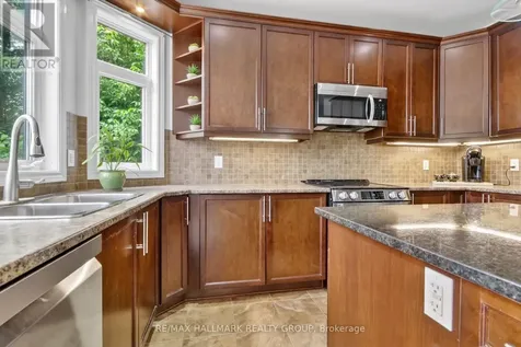 189 Bridgestone Drive Ottawa ON K2M 0C5