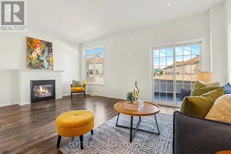 836 Kennacraig Private Ottawa ON K2J 5T6