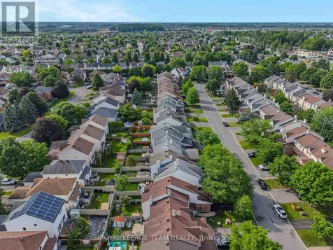 23 Roblyn Way Ottawa ON K2G 5Z4