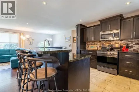 16 Mango Lane Blenheim ON N0P 1A0