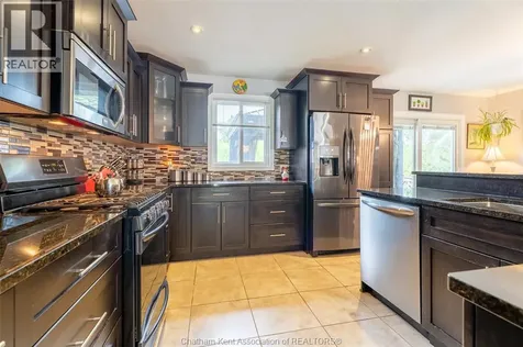 16 Mango Lane Blenheim ON N0P 1A0