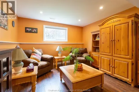 16 Mango Lane Blenheim ON N0P 1A0