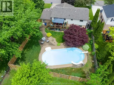 16 Mango Lane Blenheim ON N0P 1A0