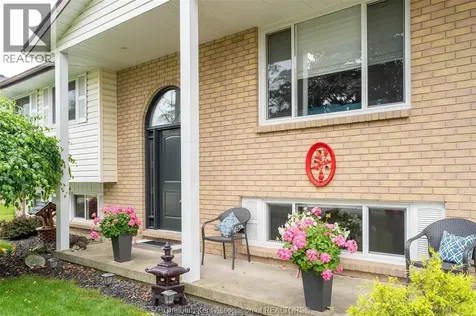 16 Mango Lane Blenheim ON N0P 1A0