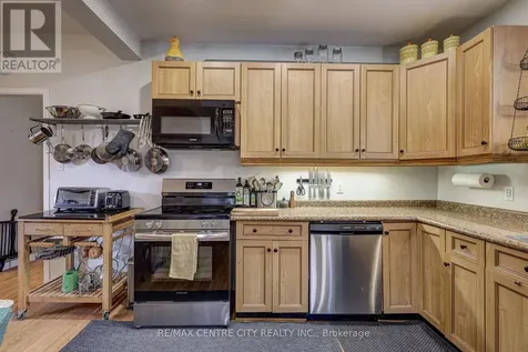 169 Wellington Street St. Thomas ON N5R 2S3