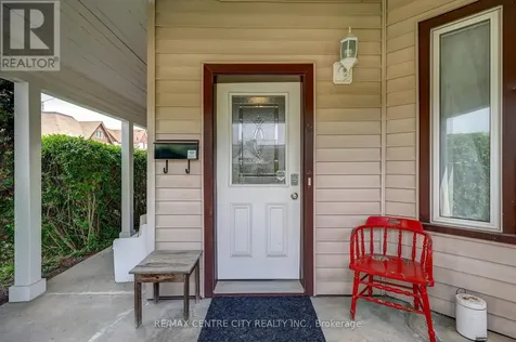 169 Wellington Street St. Thomas ON N5R 2S3