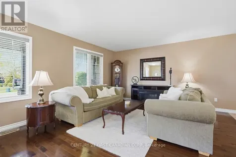 30 Pear Tree Avenue St. Thomas ON N5R 0B5