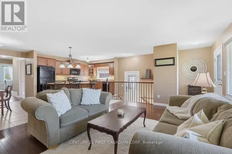 30 Pear Tree Avenue St. Thomas ON N5R 0B5