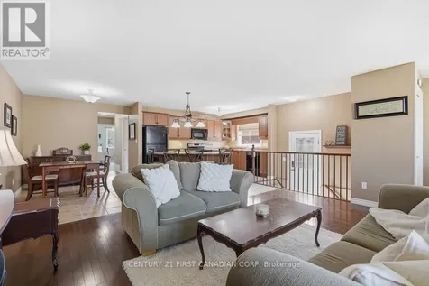 30 Pear Tree Avenue St. Thomas ON N5R 0B5
