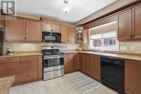 30 Pear Tree Avenue St. Thomas ON N5R 0B5