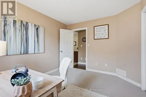 30 Pear Tree Avenue St. Thomas ON N5R 0B5