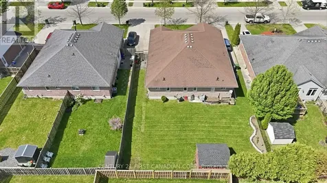 30 Pear Tree Avenue St. Thomas ON N5R 0B5