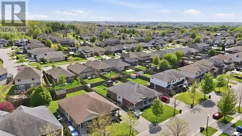30 Pear Tree Avenue St. Thomas ON N5R 0B5