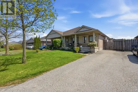 30 Pear Tree Avenue St. Thomas ON N5R 0B5