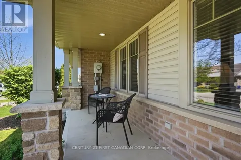 30 Pear Tree Avenue St. Thomas ON N5R 0B5