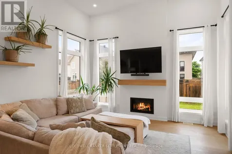 682 Borbridge Avenue Ottawa ON K4M 0E3