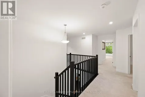 682 Borbridge Avenue Ottawa ON K4M 0E3