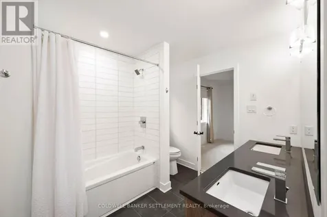682 Borbridge Avenue Ottawa ON K4M 0E3