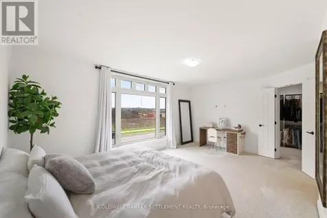 682 Borbridge Avenue Ottawa ON K4M 0E3