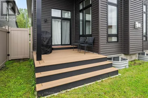 682 Borbridge Avenue Ottawa ON K4M 0E3