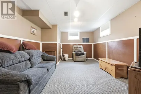 23 Thomas Street Deep River ON K0J 1P0