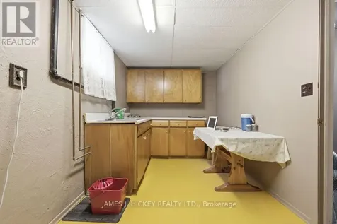 23 Thomas Street Deep River ON K0J 1P0