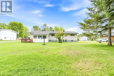 23 Thomas Street Deep River ON K0J 1P0
