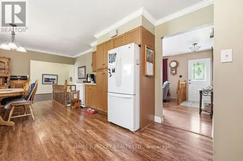 23 Thomas Street Deep River ON K0J 1P0
