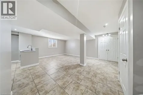 20 Webb Avenue Brantford ON N3T 6S5