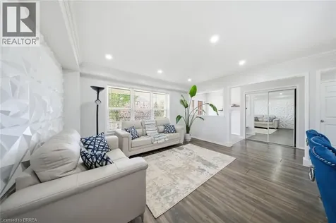 20 Webb Avenue Brantford ON N3T 6S5