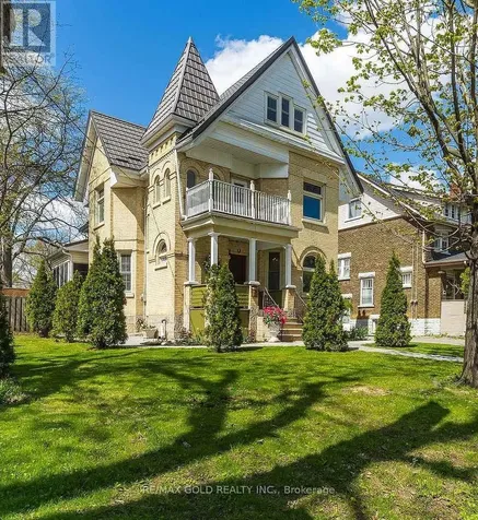 16 Maynard Avenue Kitchener ON N2H 4Z6