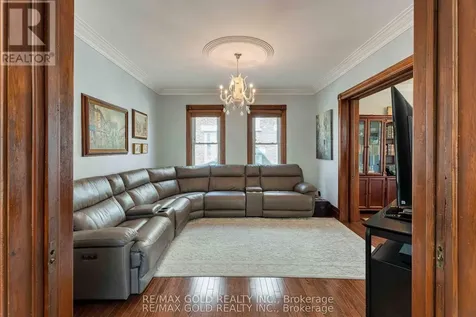 16 Maynard Avenue Kitchener ON N2H 4Z6
