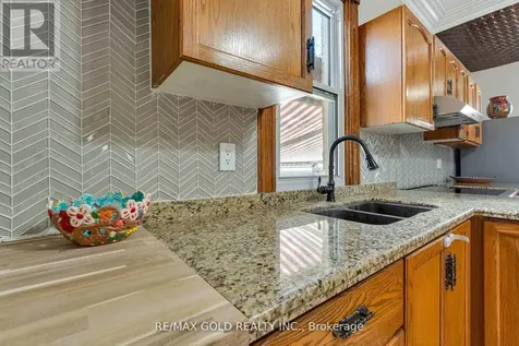 16 Maynard Avenue Kitchener ON N2H 4Z6