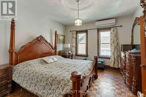 16 Maynard Avenue Kitchener ON N2H 4Z6