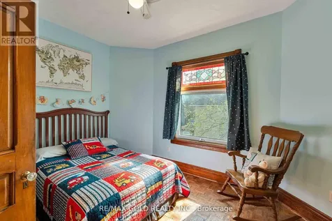 16 Maynard Avenue Kitchener ON N2H 4Z6