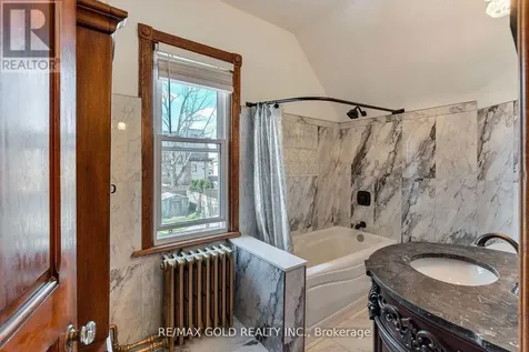 16 Maynard Avenue Kitchener ON N2H 4Z6